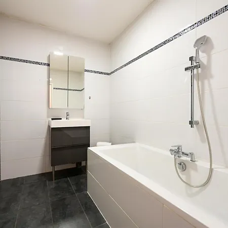 Contemporaine 7 Minutes Du Centre De Lille * Марк-ан-Барёль