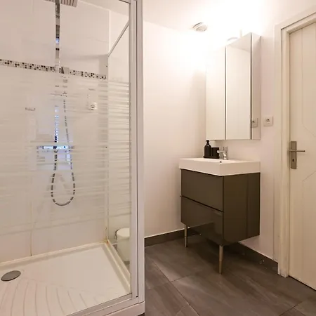 Contemporaine 7 Minutes Du Centre De Lille Вилла