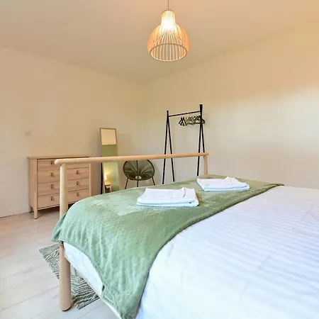 Contemporaine 7 Minutes Du Centre De Lille * Марк-ан-Барёль