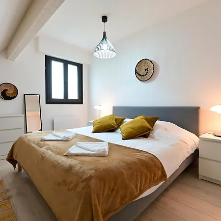 Contemporaine 7 Minutes Du Centre De Lille